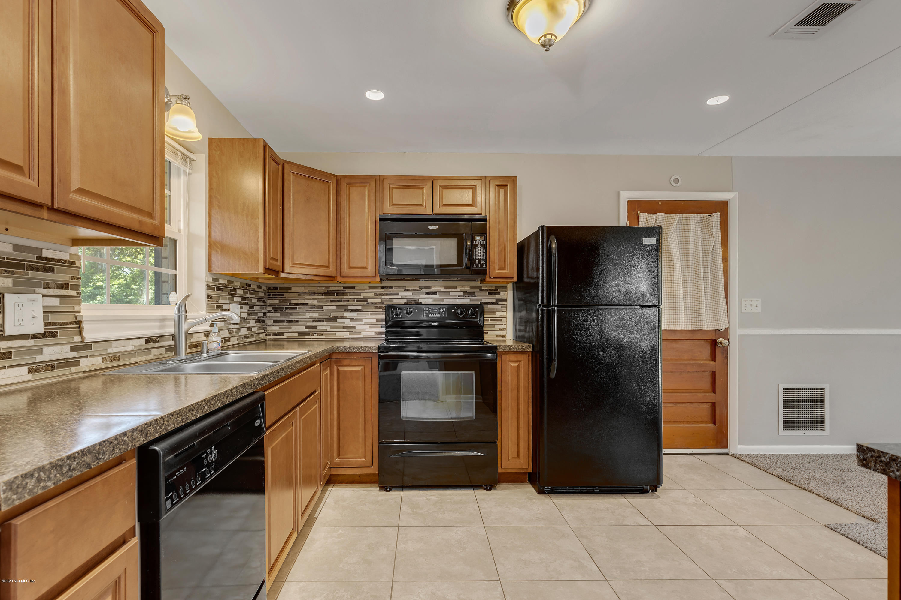 2355 Mills Road Jacksonville, FL 32216 - Photo 9 of 21 Kitchen