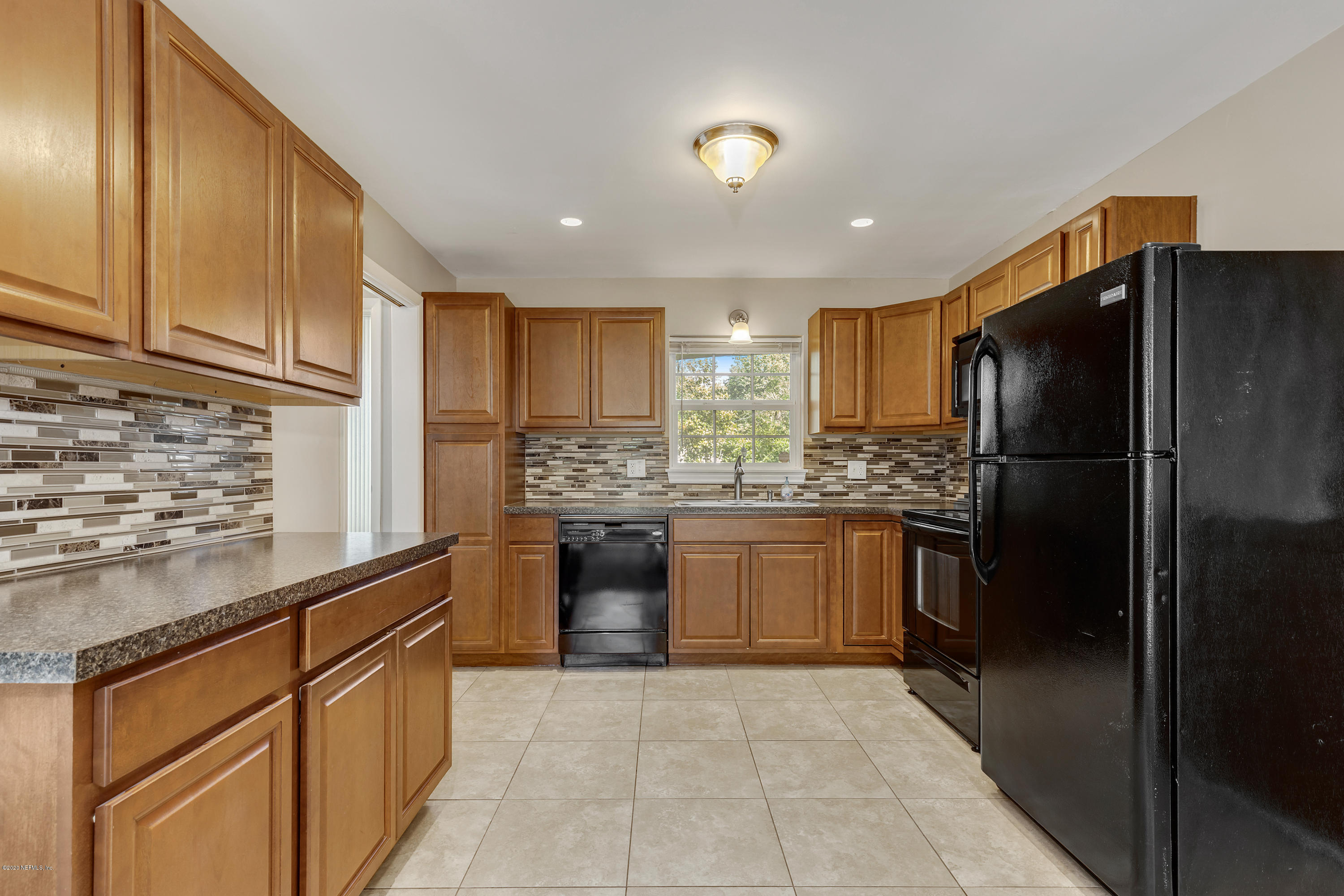 2355 Mills Road Jacksonville, FL 32216 - Photo 10 of 21 Kitchen