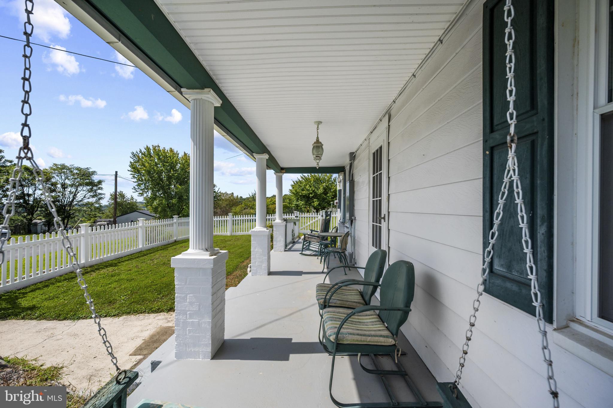 1195 Loop Road Gerrardstown, WV 25420 - Photo 5 of 32 Gallery Image 5