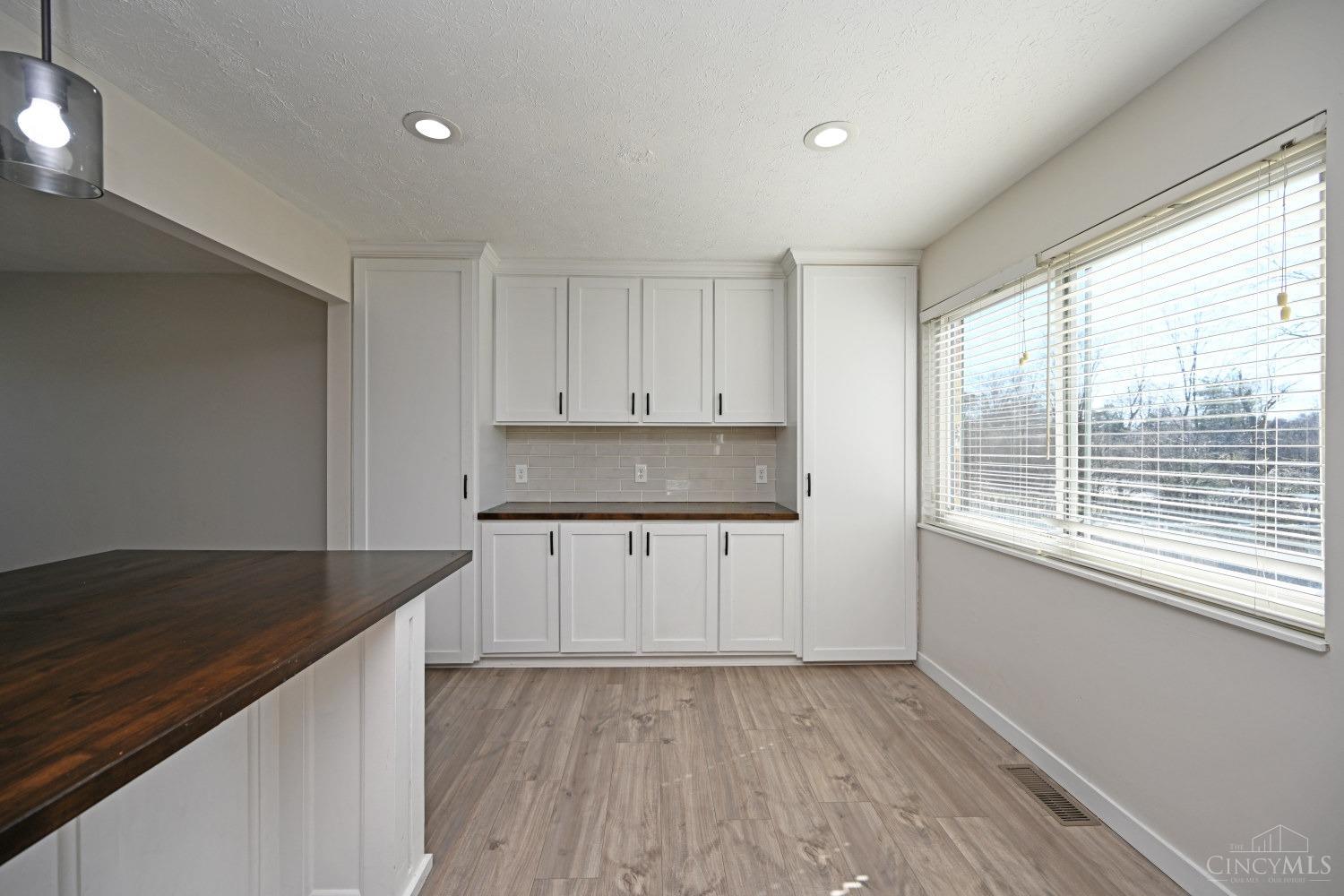 1042 Fuhrman Road Reading, OH 45215 - Photo 12 of 50 Gallery Image 12