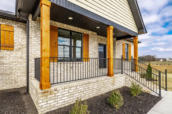 $649,900 | 159 South Ray Road, Portland, TN 37148