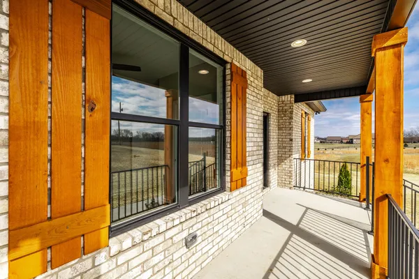 $649,900 | 159 South Ray Road, Portland, TN 37148