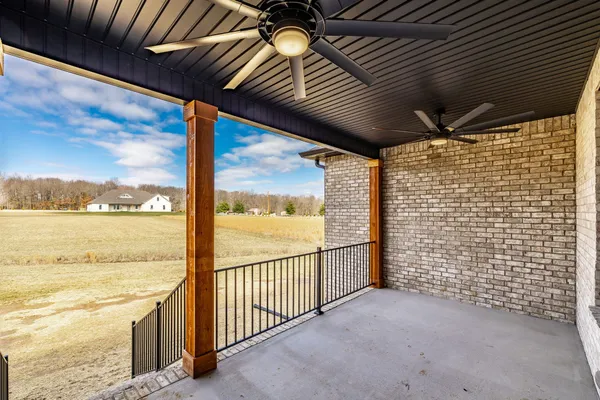 $649,900 | 159 South Ray Road, Portland, TN 37148