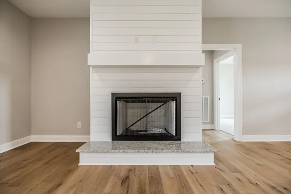 $649,900 | 159 South Ray Road, Portland, TN 37148