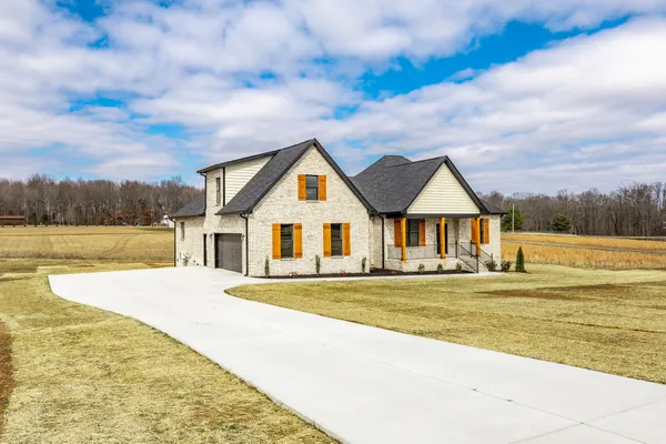 $649,900 | 159 South Ray Road, Portland, TN 37148