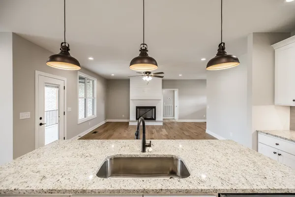 $649,900 | 159 South Ray Road, Portland, TN 37148