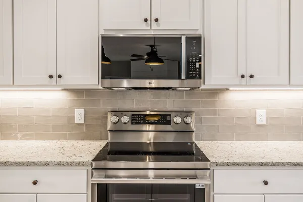 $649,900 | 159 South Ray Road, Portland, TN 37148