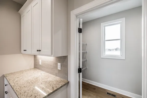 $649,900 | 159 South Ray Road, Portland, TN 37148