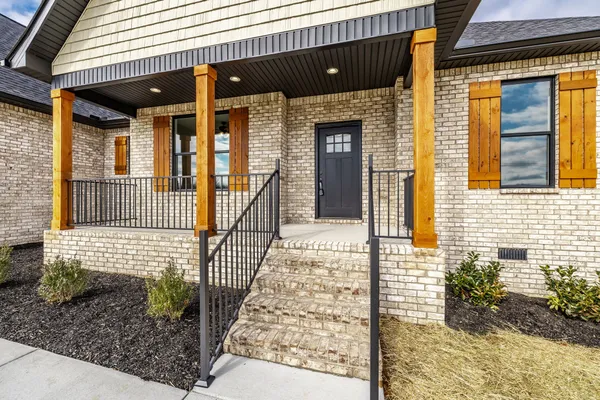 $649,900 | 159 South Ray Road, Portland, TN 37148