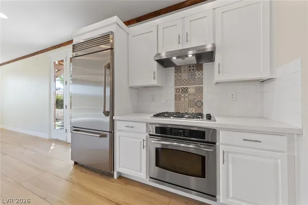$3,000 | 1242 Calcione Drive, Henderson, NV 89011