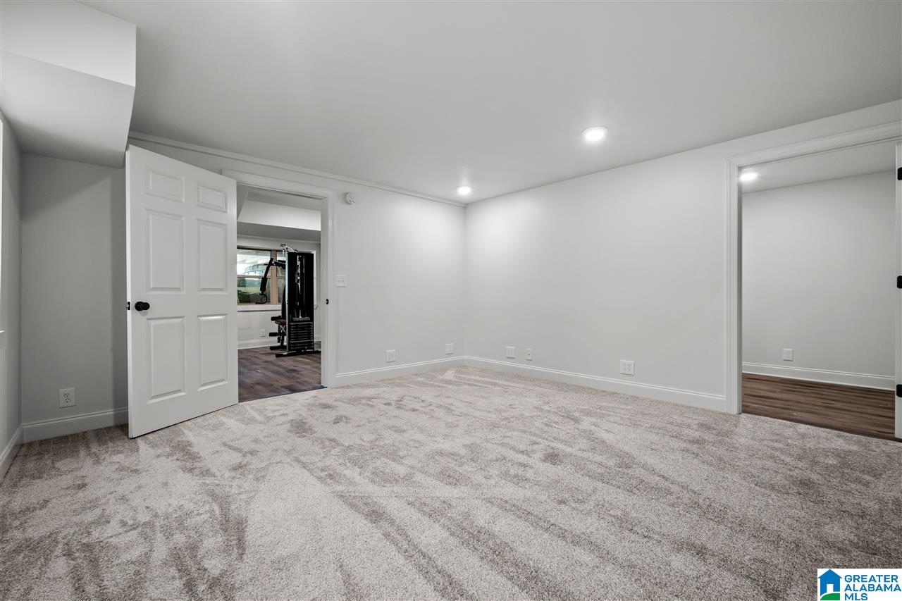 2601 Millwood Road Birmingham, AL 35243 - Photo 34 of 47