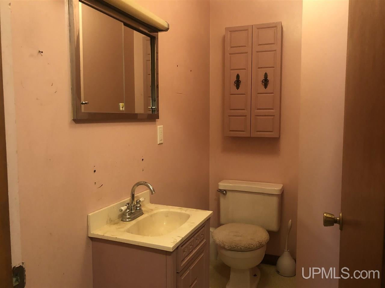 5622 25th Road Gladstone, MI 49837 - Photo 10 of 13
