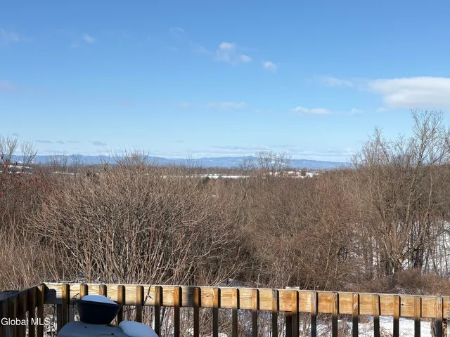 $159,999 | 2087 Coach Road, Argyle, NY 12809