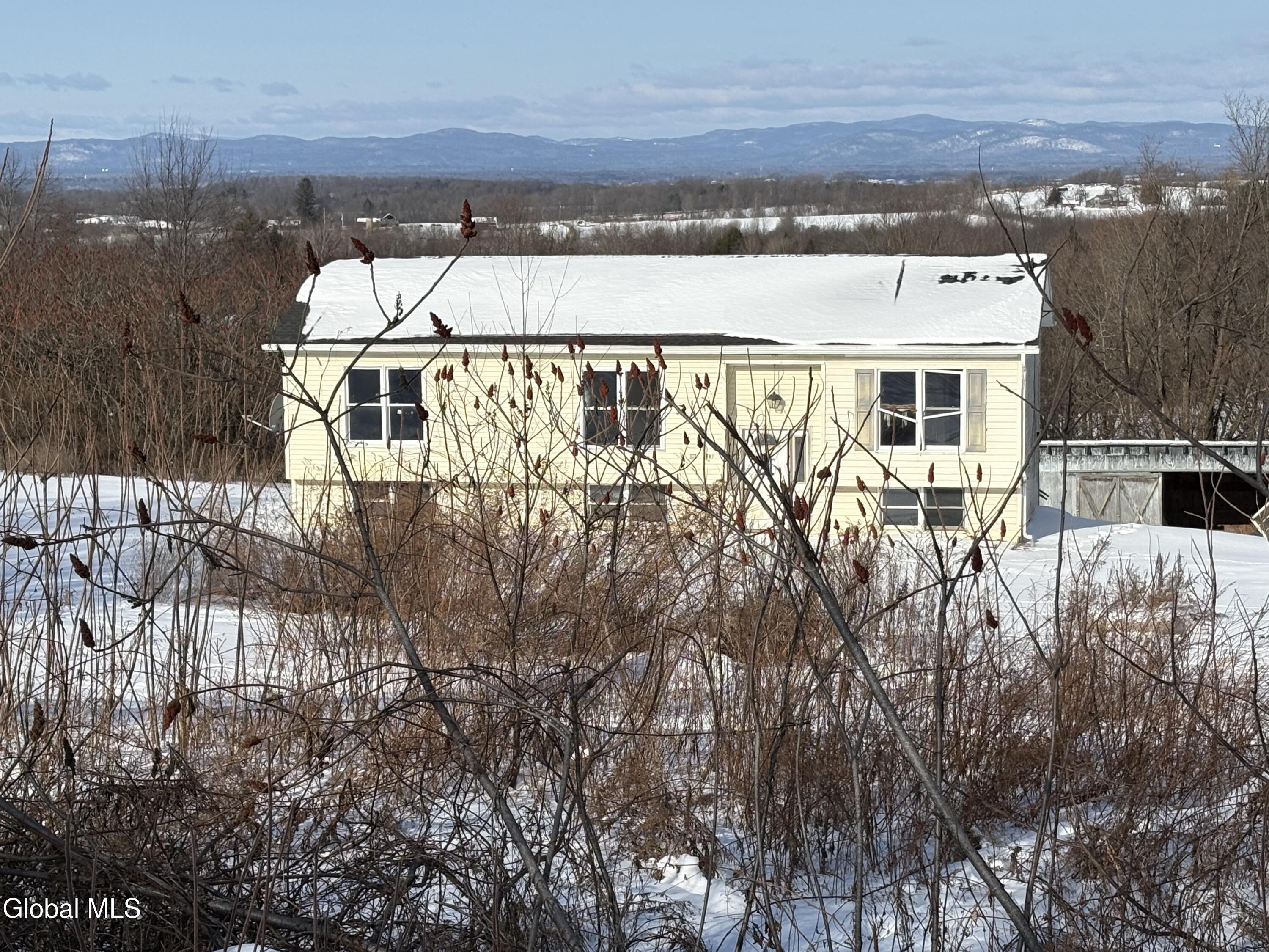 2087 Coach Road Argyle, NY 12809 - Photo 7 of 7 IMG_2585