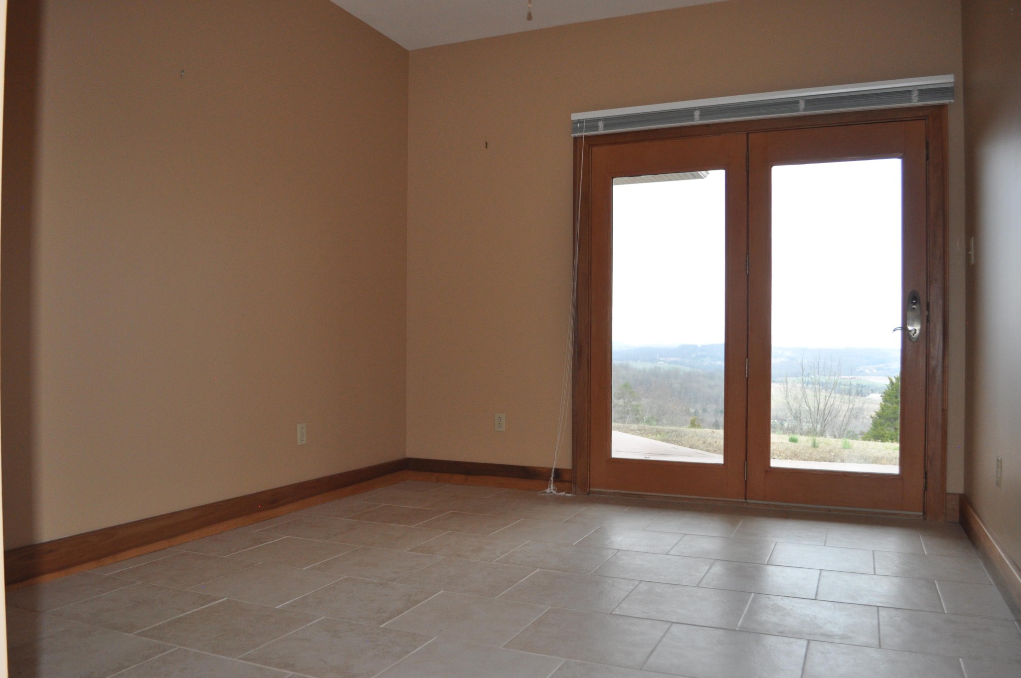 400 Burkhart Road Rutledge, TN 37861 - Photo 24 of 33 a view of an empty room with a window
