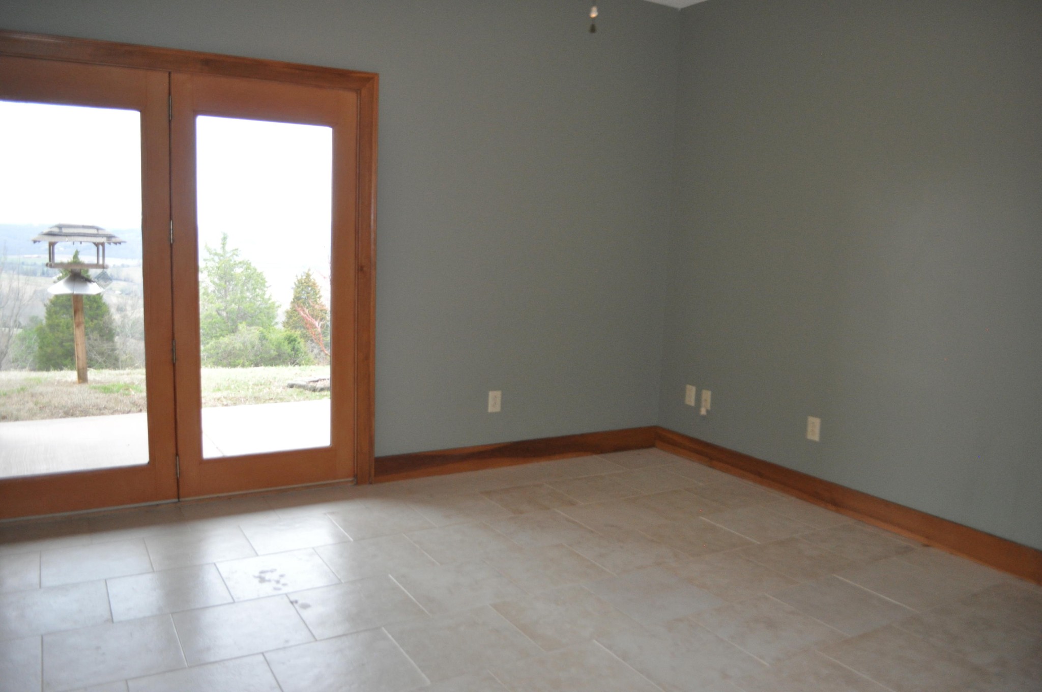 400 Burkhart Road Rutledge, TN 37861 - Photo 25 of 33 a view of an empty room with a window
