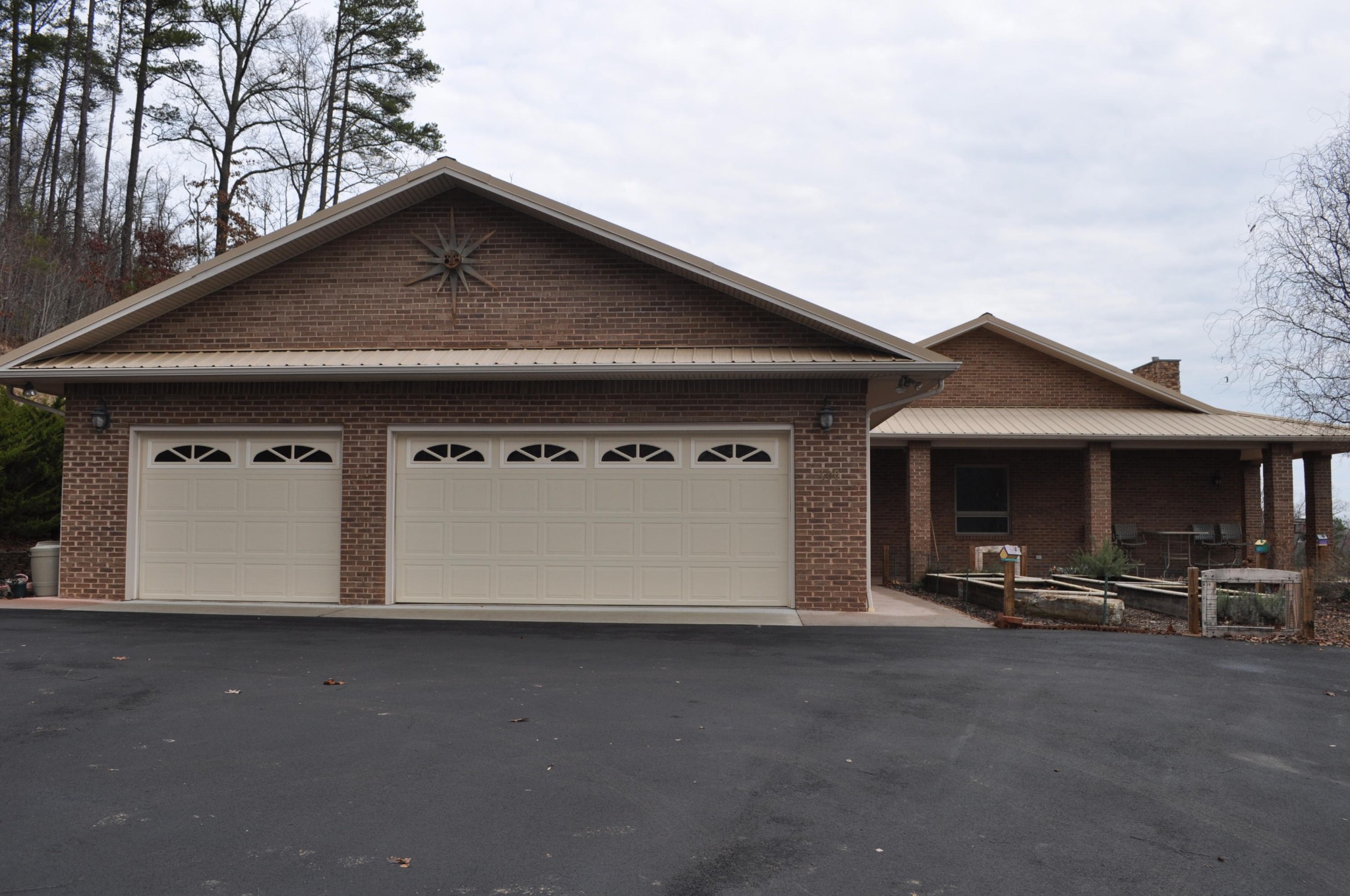 400 Burkhart Road Rutledge, TN 37861 - Photo 3 of 33 a front view of a house with garage
