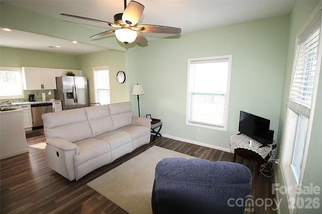 $179,900 | 112 East Hartford Avenue, Bessemer City, NC 28016