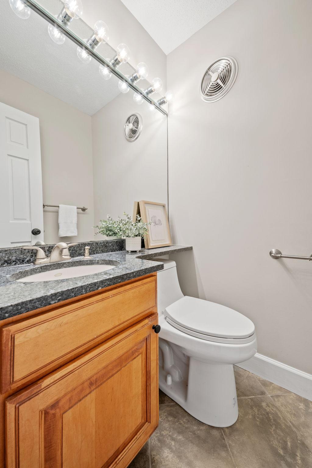 17034 Clear Spring Terrace Minnetonka, MN 55345 - Photo 15 of 32