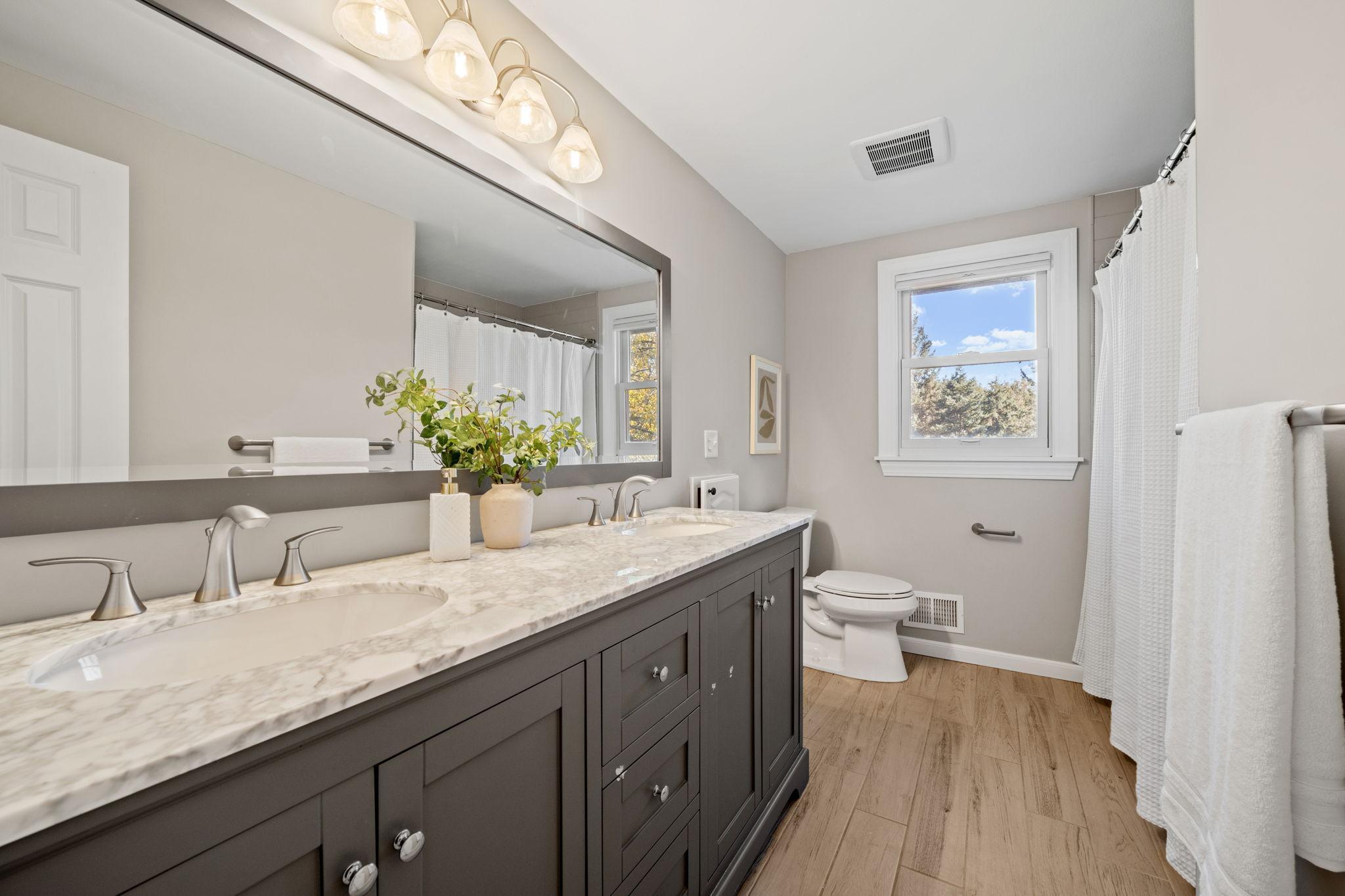 17034 Clear Spring Terrace Minnetonka, MN 55345 - Photo 18 of 32