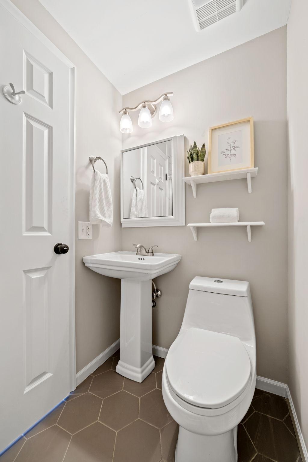 17034 Clear Spring Terrace Minnetonka, MN 55345 - Photo 24 of 32