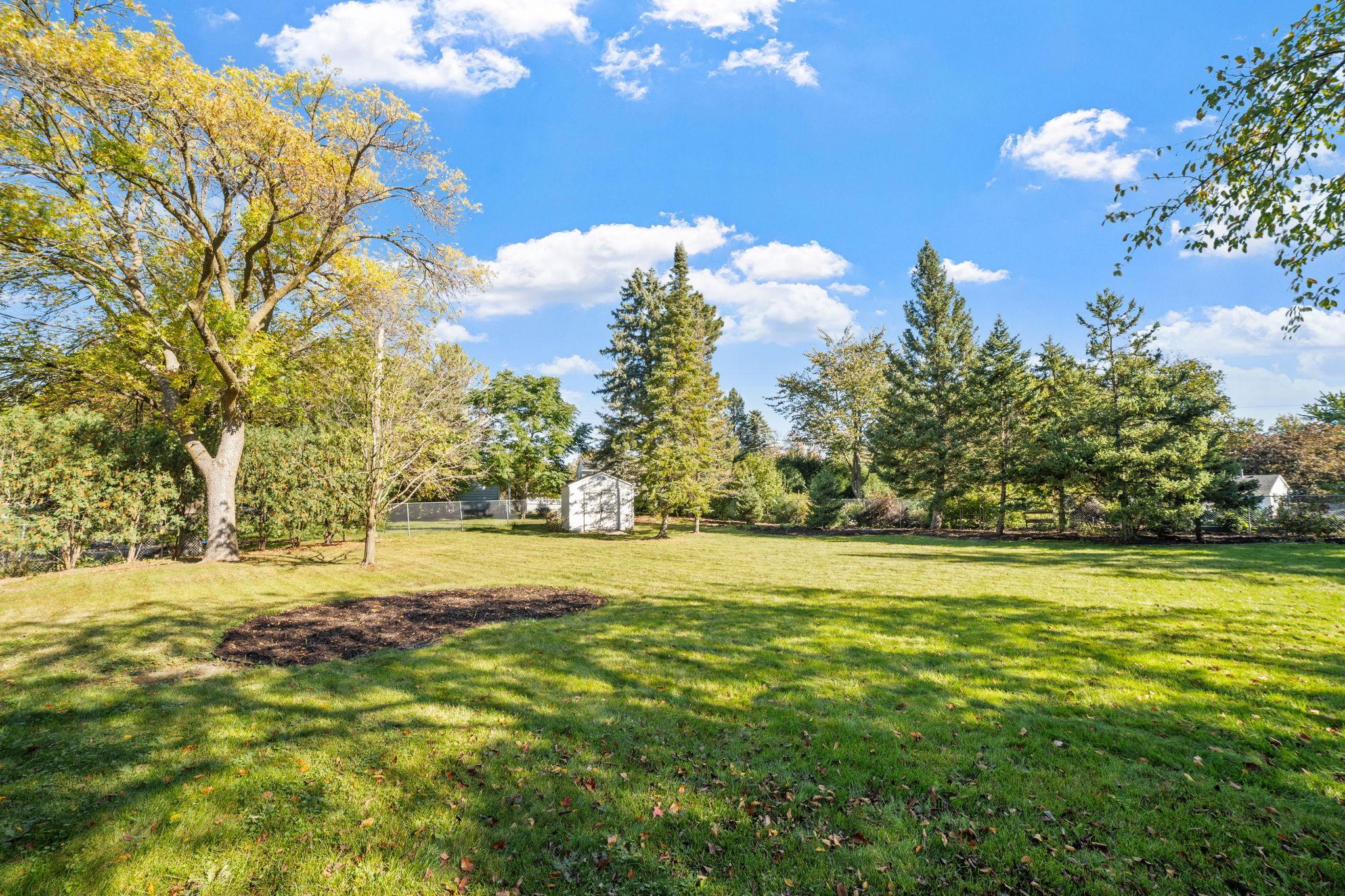 17034 Clear Spring Terrace Minnetonka, MN 55345 - Photo 3 of 32