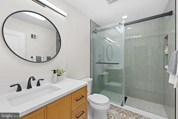 $599,000 | 38 Crittenden Street Northeast, Washington, DC 20011