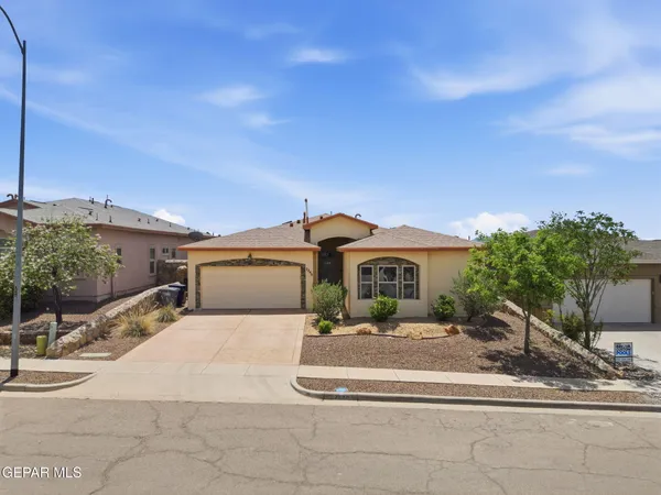 $392,000 | 7240 Longspur Drive, El Paso, TX 79911