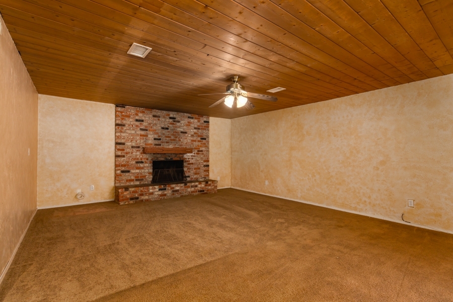 9482 Terrywood Road Santee, CA 92071 - Photo 10 of 22