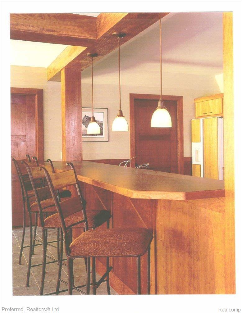 10470 Warren Road Plymouth, MI 48170 - Photo 17 of 18 Island Kitchen