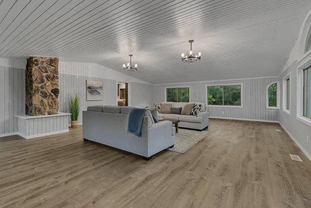 $625,000 | 7754 County Road 17, Rice, MN 56367