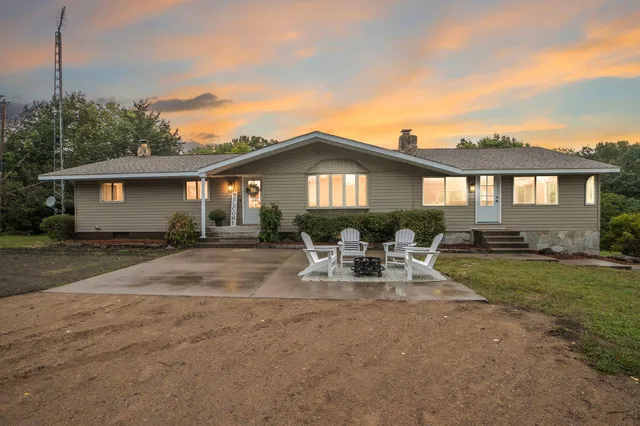 $625,000 | 7754 County Road 17, Rice, MN 56367