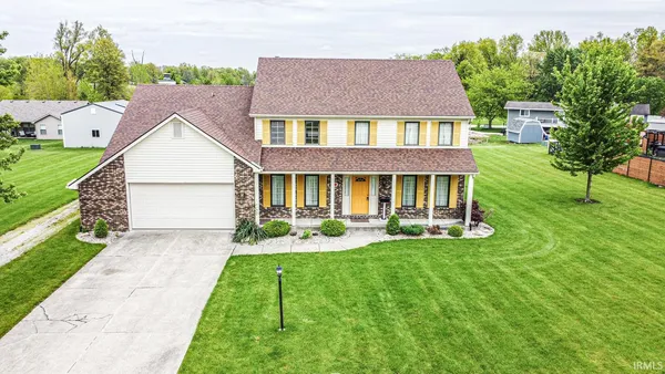 $325,000 | 120 Lindenwood Drive, Bluffton, IN 46714