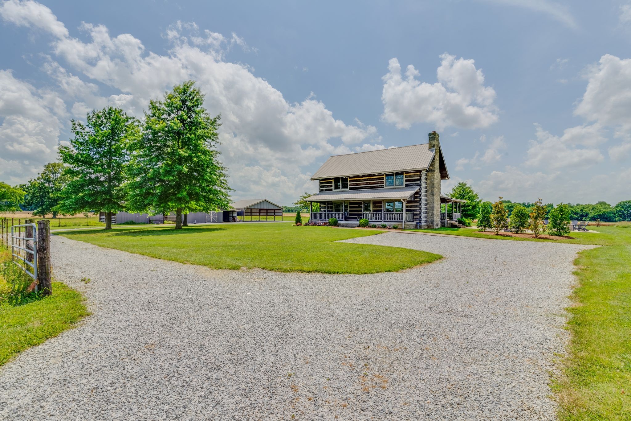 5110 Fred Perry Road Springfield, TN 37172 - Photo 2 of 36 a view of a house with a swimming pool and a yard