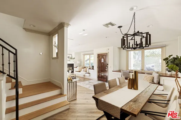 $875,000 | 272 North Chester Avenue, Unit 101, Pasadena, CA 91106