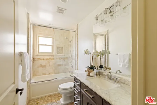 $875,000 | 272 North Chester Avenue, Unit 101, Pasadena, CA 91106