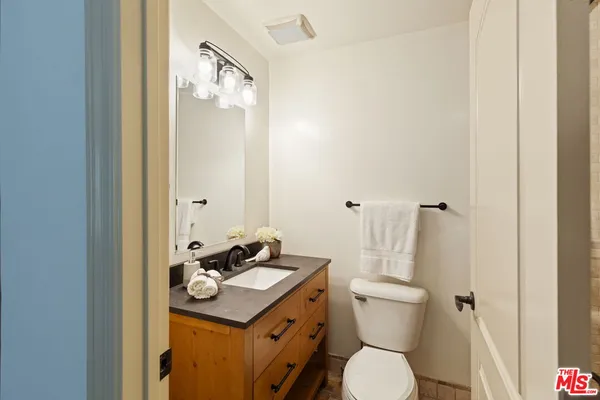 $875,000 | 272 North Chester Avenue, Unit 101, Pasadena, CA 91106