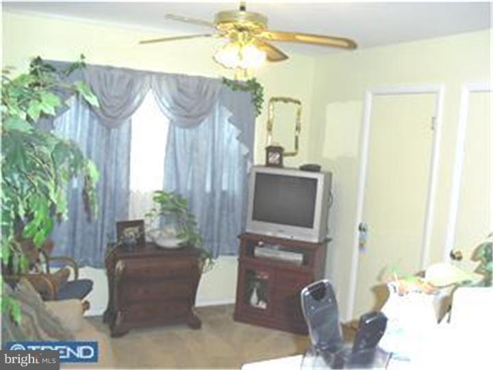 9 Lamont Road Burlington, NJ 08016 - Photo 3 of 9 Gallery Image 3