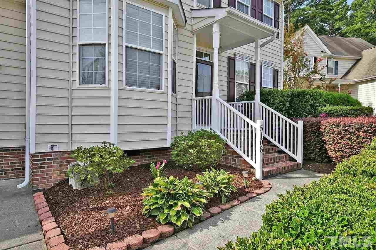 5108 Spoolin Court Raleigh, NC 27604 - Photo 3 of 28 Gallery Image 3