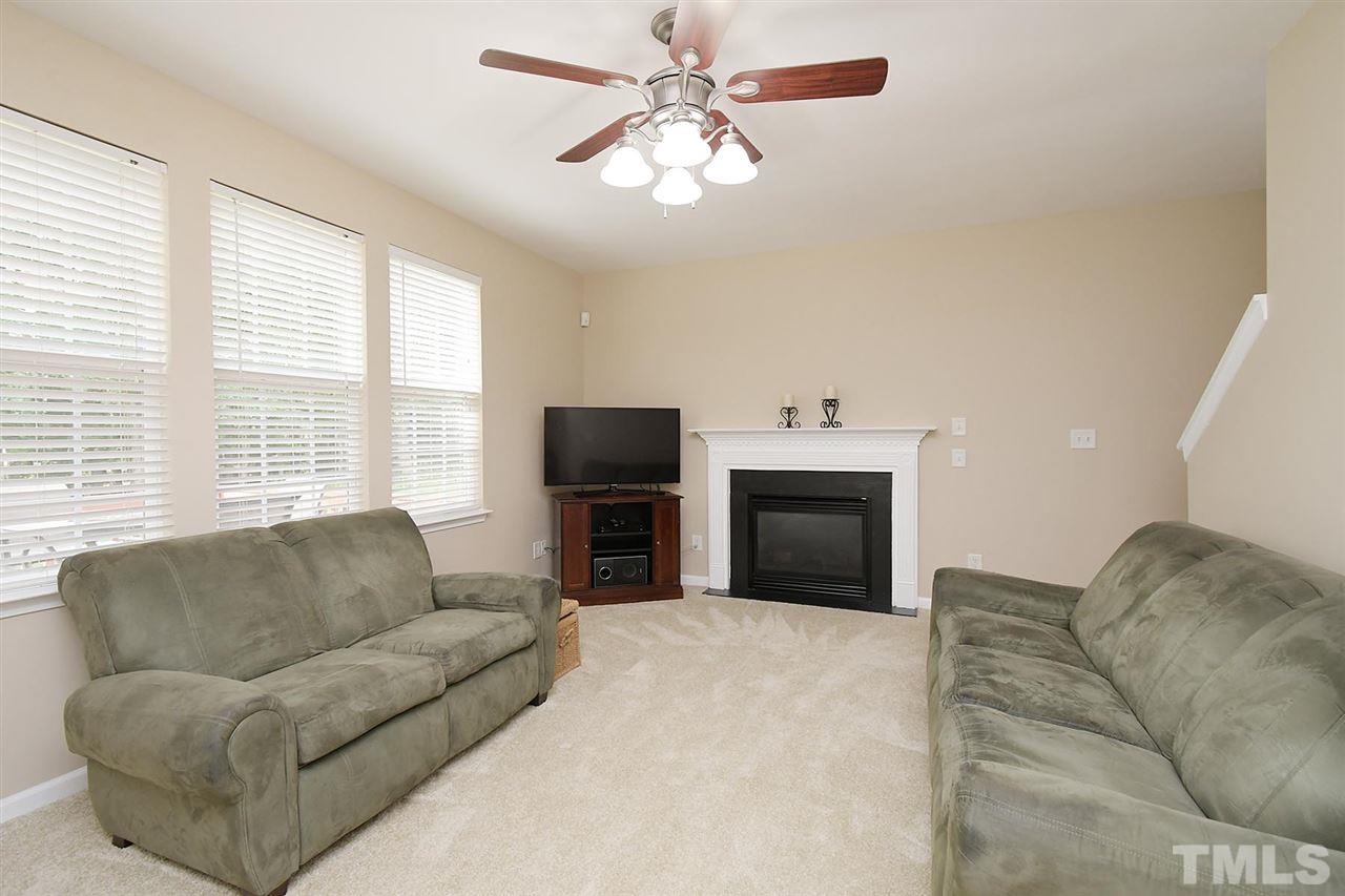 5108 Spoolin Court Raleigh, NC 27604 - Photo 8 of 28 Gallery Image 8