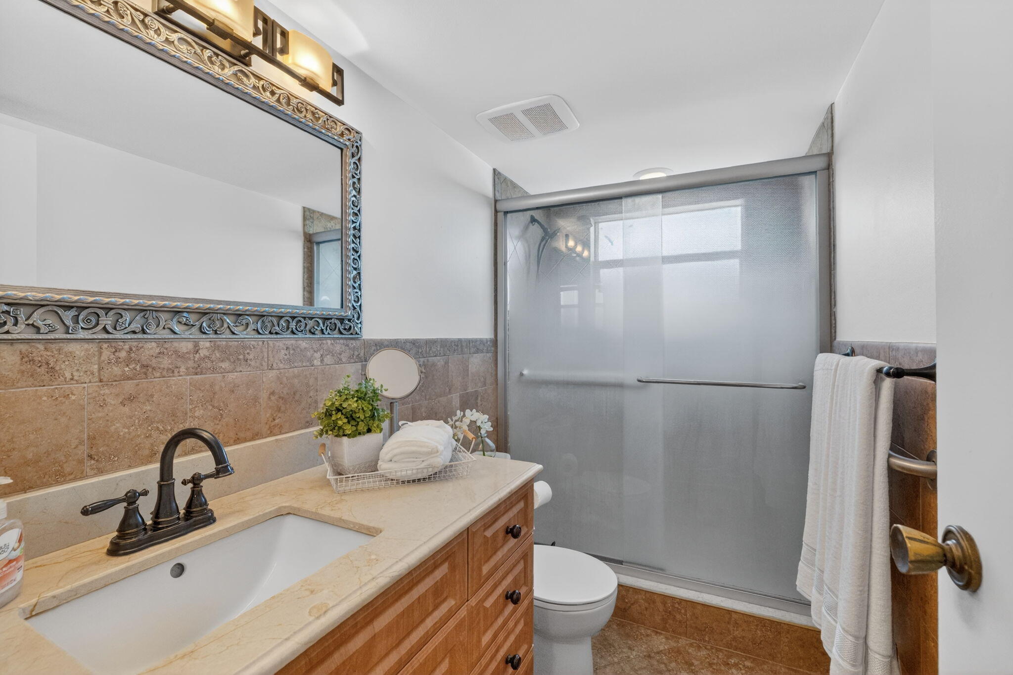 8351 Sands Point Boulevard, Unit A310 Tamarac, FL 33321 - Photo 16 of 46 22-web-or-mls-8I8A2150