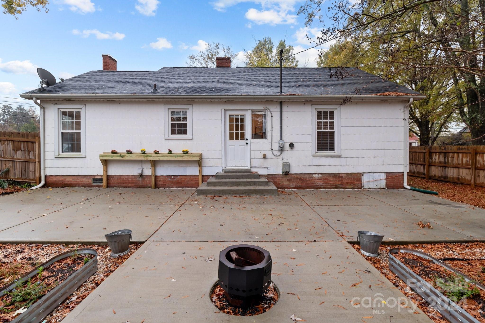 508 Rogers Lake Road Kannapolis, NC 28081 - Photo 20 of 25 Gallery Image 20