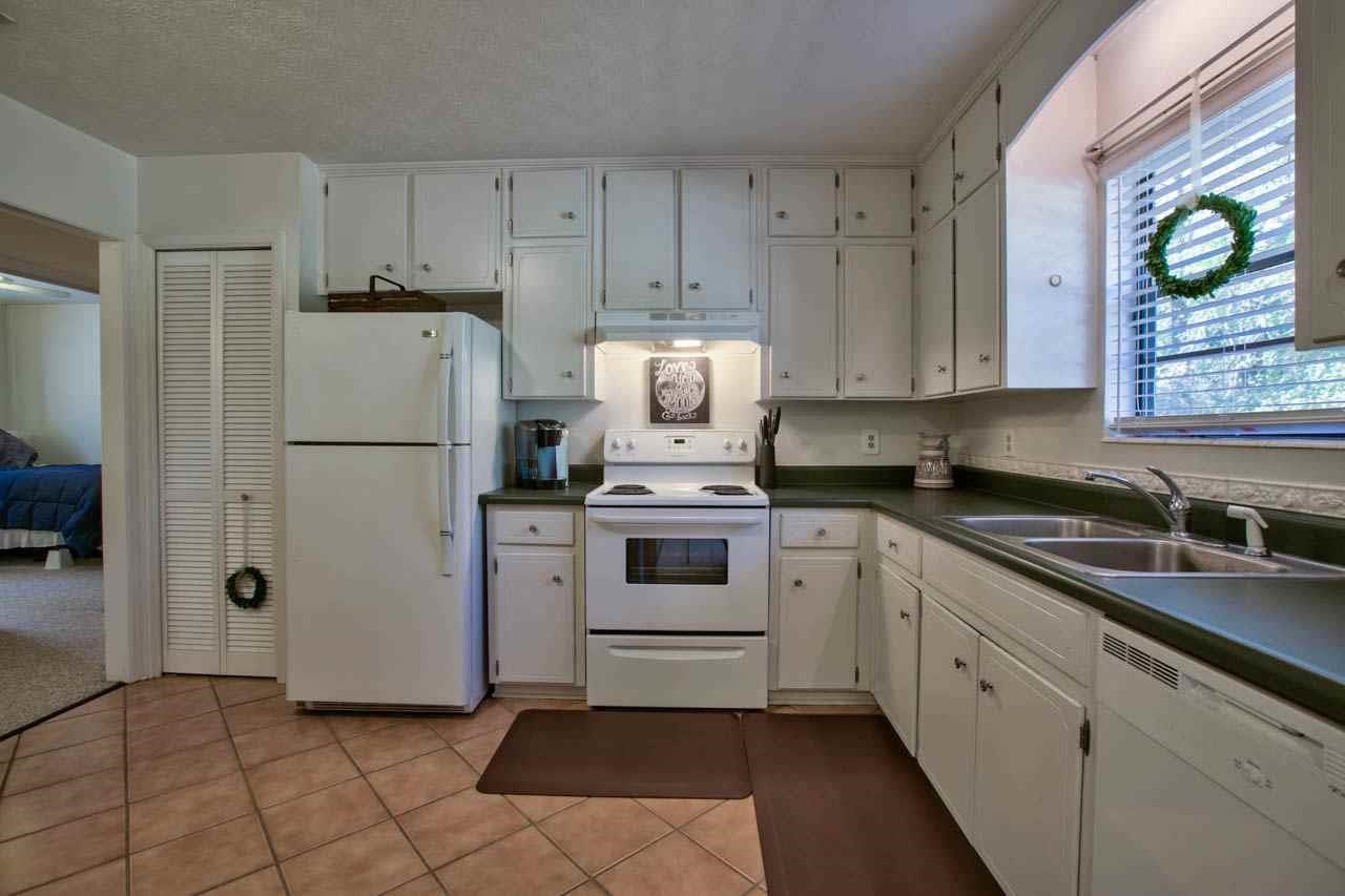 966 Richardson Road Tallahassee, FL 32301 - Photo 8 of 25 Gallery Image 8