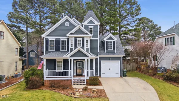 $575,500 | 106 Forestcrest Court, Apex, NC 27502