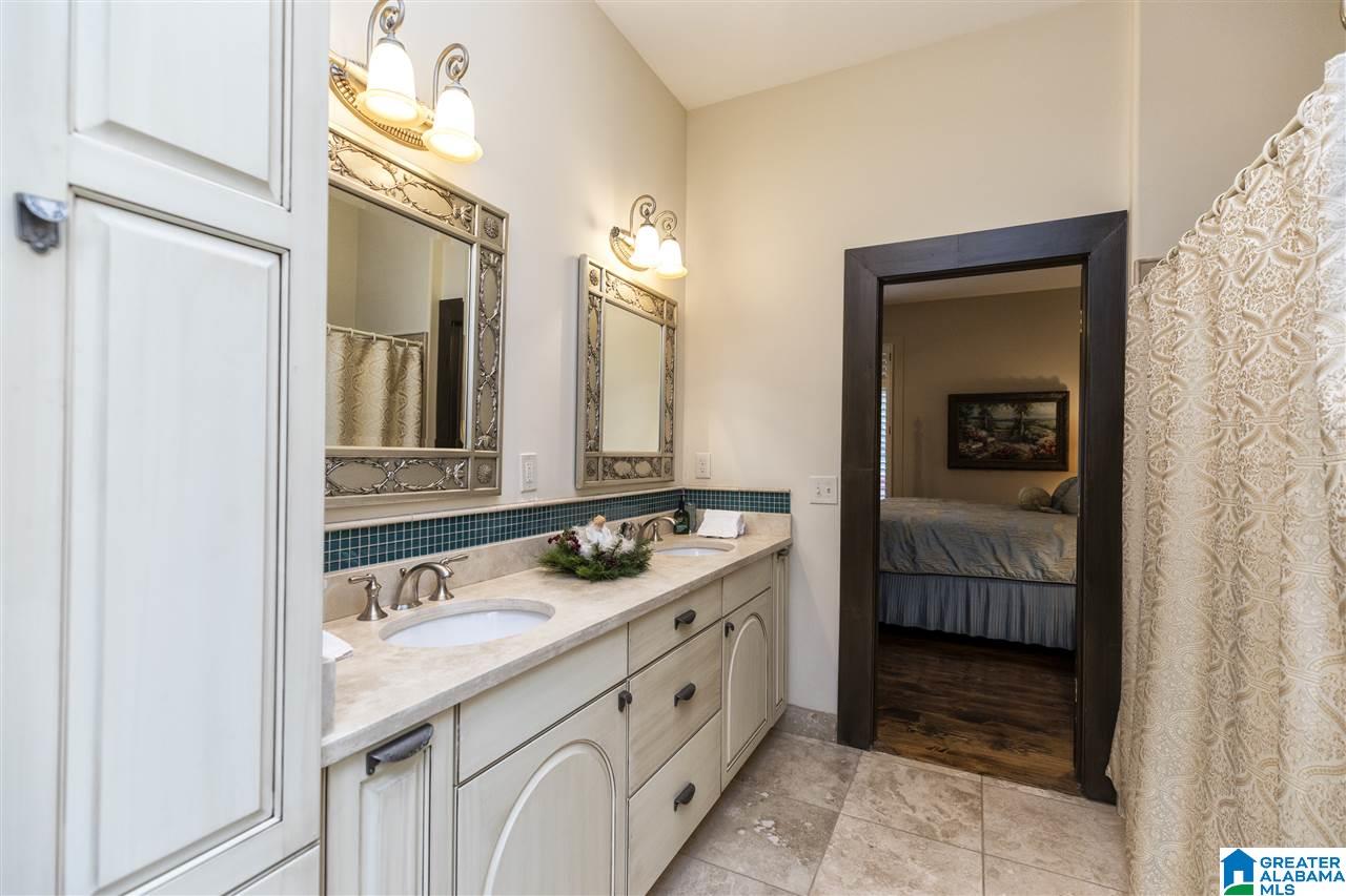 2000 Mountain View Road Birmingham, AL 35210 - Photo 32 of 50