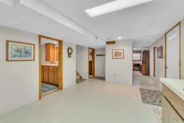 $574,900 | 119 Nottingham Drive, Brooklyn, MI 49230