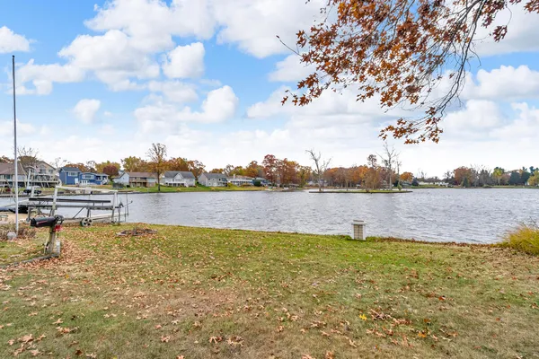 $574,900 | 119 Nottingham Drive, Brooklyn, MI 49230