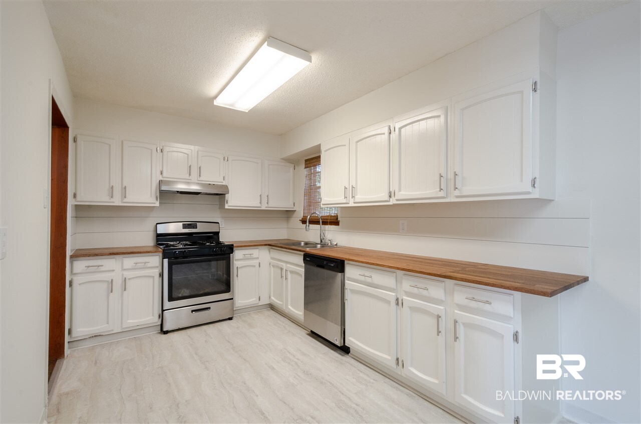 7937 Twin Beech Road Fairhope, AL 36532 - Photo 10 of 36