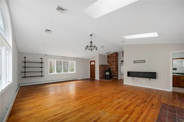 $420,000 | 42 Ledge Road, Coventry, RI 02816