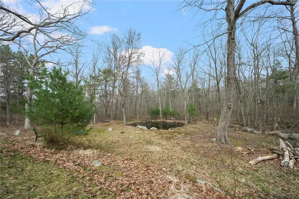 $420,000 | 42 Ledge Road, Coventry, RI 02816